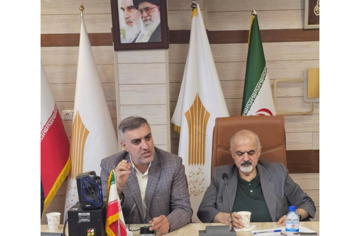معاون اداری، مالی و مدیریت منابع دانشگاه جامع علمی کاربردی: دانشگاه جامع علمیکاربردی به جهت مأموریت ویژه در اعطای صلاحیت حرفهای، جایگاهی متمایز در نظام آموزش عالی کشور دارد معاون اداری، مالی و مدیریت منابع دانشگاه جامع علمی کاربردی: دانشگاه جامع علمیکاربردی به جهت مأموریت ویژه در اعطای صلاحیت حرفهای، جایگاهی متمایز در نظام آموزش عالی کشور دارد